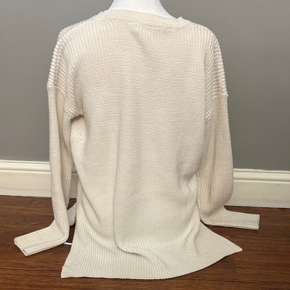Athleta Off-White Women's Crew Neck Sweater - Picture 4 of 5